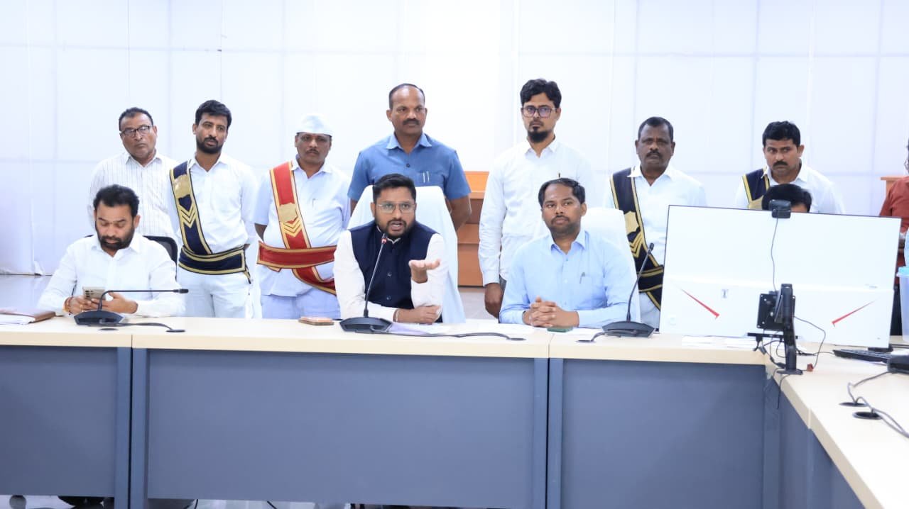 మున్సిపాలిటీ వార్డుల రిజర్వేషన్ ఖరారు జిల్లా కలెక్టర్ రిజ్వాన్ బాషా షేక్ 